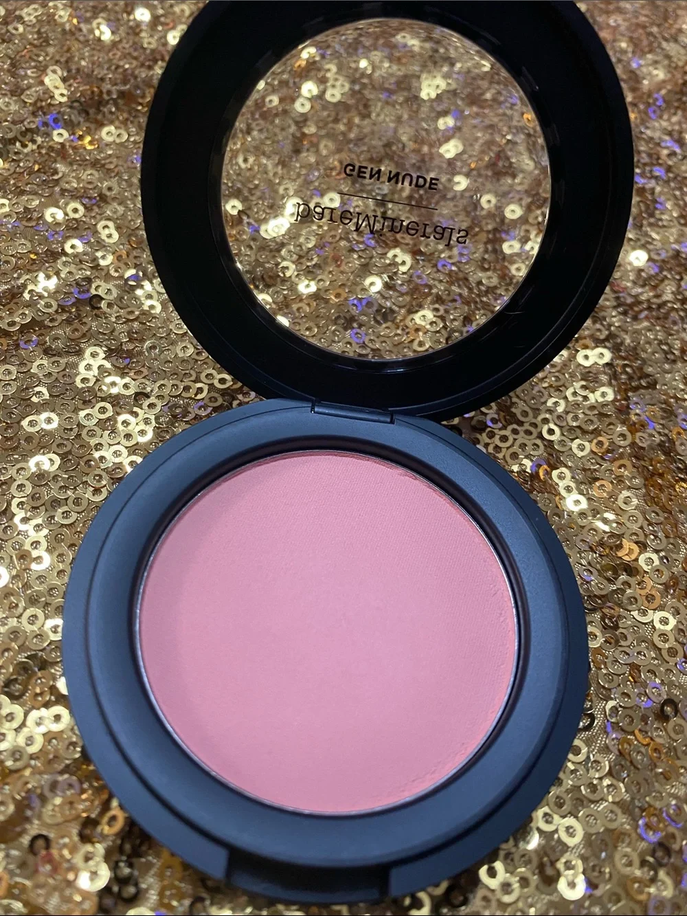 bareMinerals Gen Nude Powder Blush - Pretty In Pink NWOB .21 oz see description
